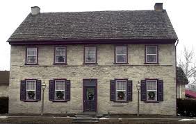 Revere tavern